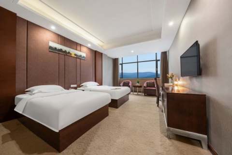 �º��塤ӳ��Ƶ�(̨��ׯ�ųǷ羰����)