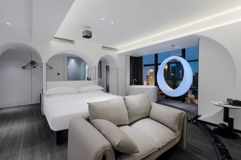 �����ǿ����Ƶ�(�ɶ�����·̫�����)