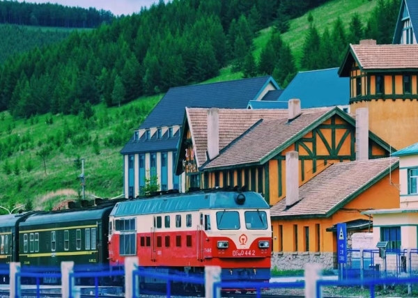 ���ɹŰ���ɽ