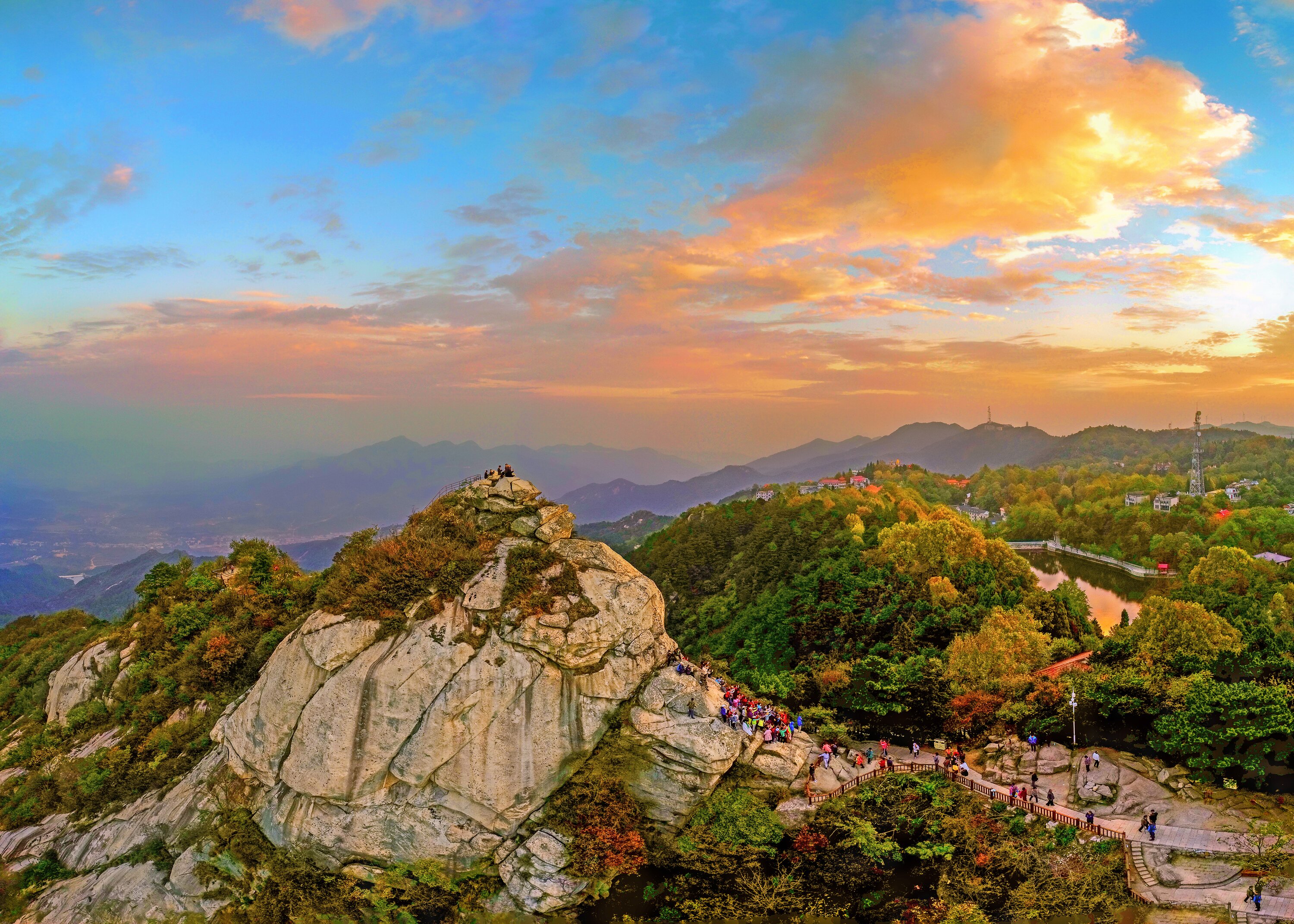 ���ϼ���ɽ