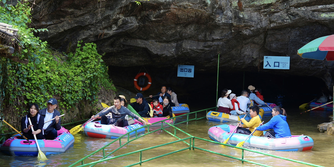 �Ź���Ư��