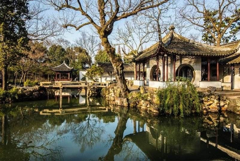 ����԰��׾��԰