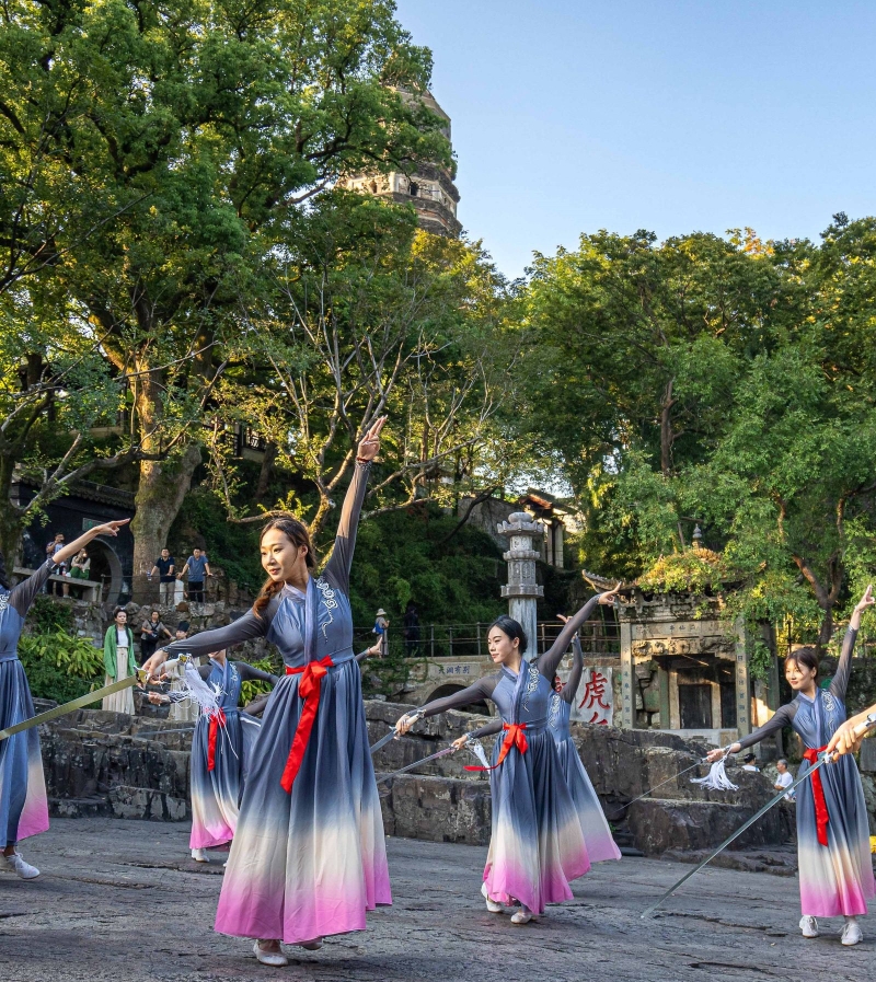 ����ǧ����