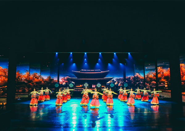 �����γ�