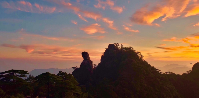 ����ɽ��Ů��