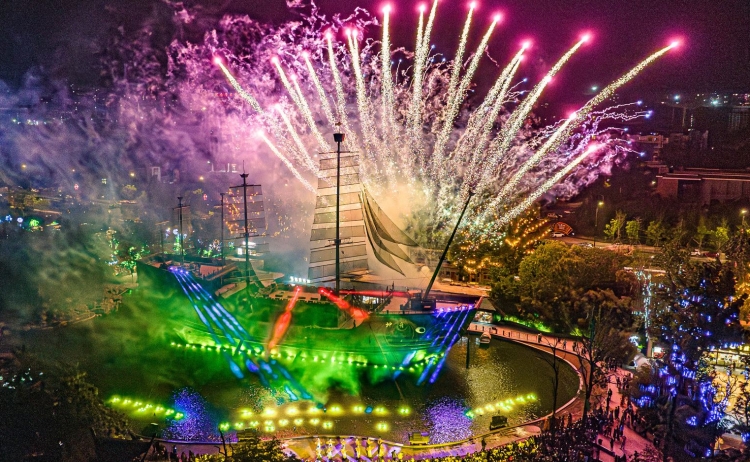 ��������ɽ������